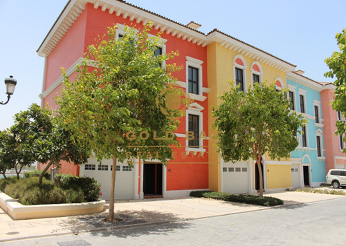 Amazing Townhouse For Sale in Qanat Quartier