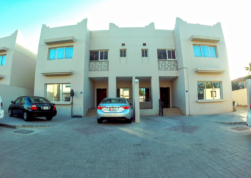 Unfurnished 1Bedroom Flats │ Old Airport