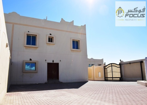 3bed stand alone villa with big front yard