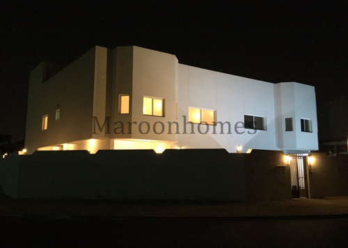 New 11BR Twin villa 4 sale in Abu hamour