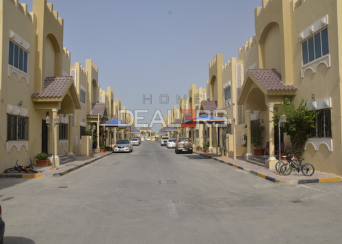 Amazing 3 + maid's room Villa in Al Waab