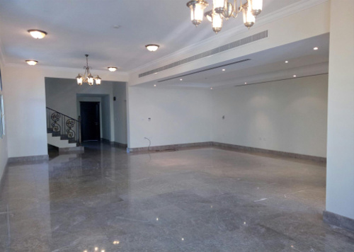 SPACIOUS & HIGH END FINISHED COMPOUND VILLAS IN DOWN TOWN