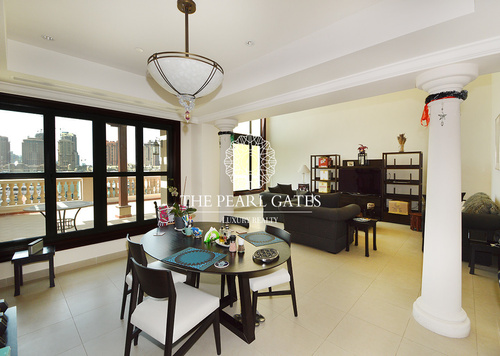 * 3Bedroom Duplex Townhouse with Study *