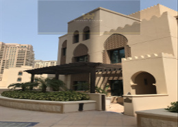 Spacious 4BR triplex”access to amenities