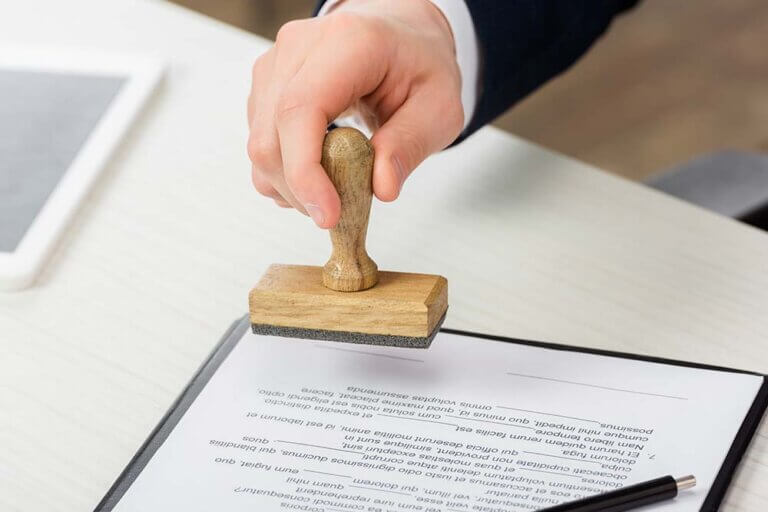 Navigating Qatar Labor Law Essential Information for Employers and