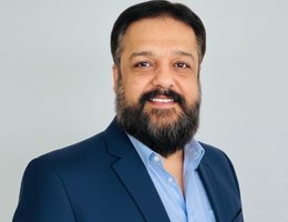 العميل Nabeel  Bilal