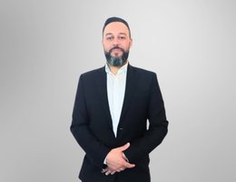 Agent Mohamed Ezinne