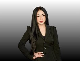 Agent Laurene Flores