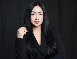 العميل Laurene Flores