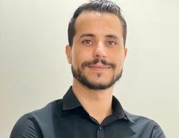 العميل Slim Keraani