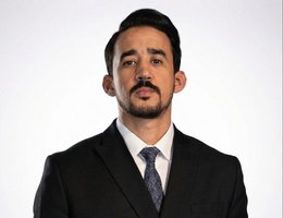 العميل Adil Alaatchane