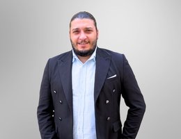 العميل Bayan Abou