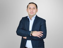 العميل Jan Timothy Perez