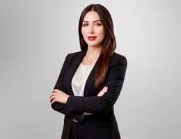 العميل Kmar Arfaoui