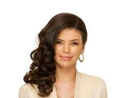 العميل Yolande Moore 