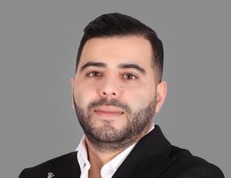 العميل Hazem El Arem