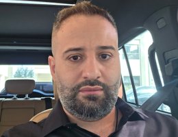 العميل Ali Zeaiter