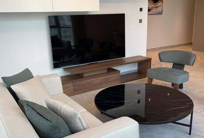 992815 - Property Image 2