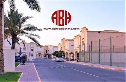 Villa - 3 Bedrooms - 5 Bathrooms for rent in Al Dana st - Muraikh - AlMuraikh - Doha