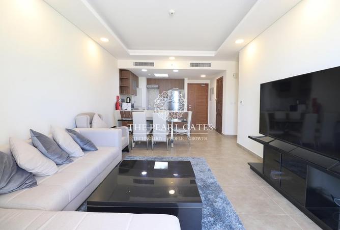 902616 - Property Image 3