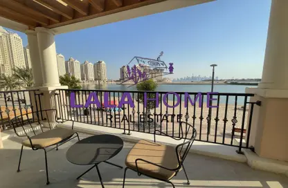 Townhouse - 1 Bedroom - 2 Bathrooms for rent in Viva West - Viva Bahriyah - The Pearl Island - Doha