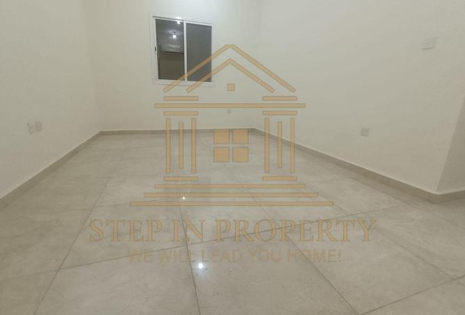 973131 - Property Image 2