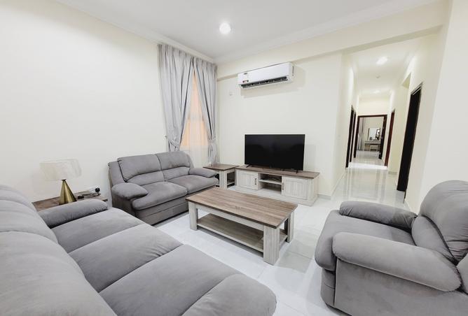 992747 - Property Main Image