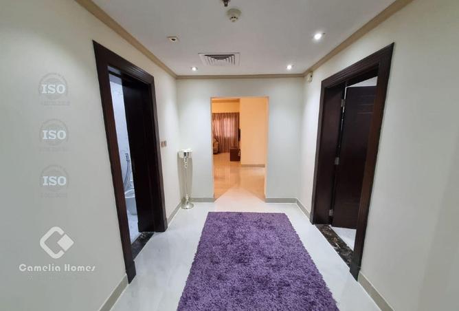 951215 - Property Image 3