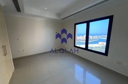Apartment - 1 Bedroom - 2 Bathrooms for rent in East Porto Drive - Porto Arabia - The Pearl Island - Doha