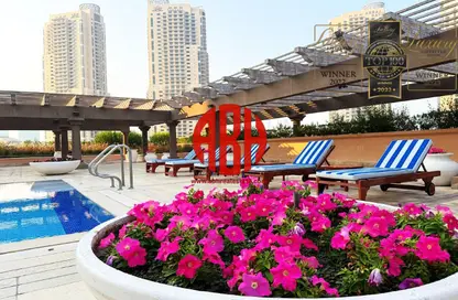 Apartment - 1 Bedroom - 2 Bathrooms for rent in West Porto Drive - Porto Arabia - The Pearl Island - Doha