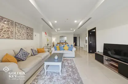 Apartment - 1 Bedroom - 2 Bathrooms for rent in West Porto Drive - Porto Arabia - The Pearl Island - Doha