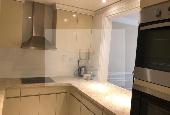 967689 - Property Image 2