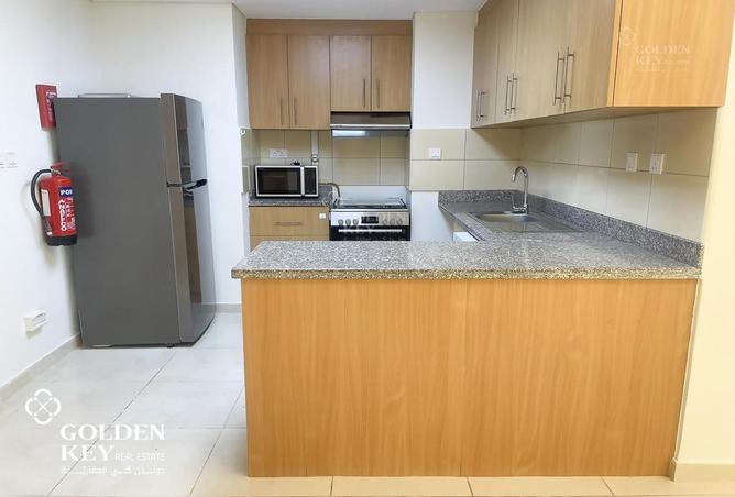 892259 - Property Image 3