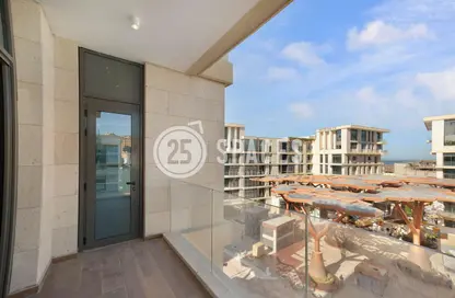 Apartment - 2 Bedrooms - 3 Bathrooms for sale in Gewan Island - The Pearl Island - Doha