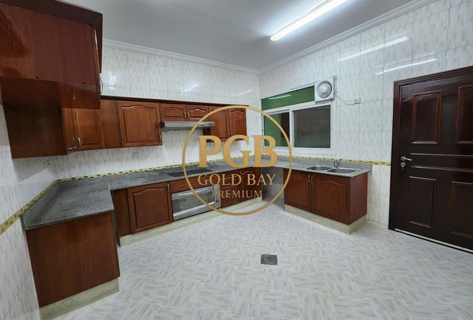 1008318 - Property Image 2