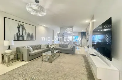 Apartment - 3 Bedrooms - 3 Bathrooms for rent in Viva East - Viva Bahriyah - The Pearl Island - Doha