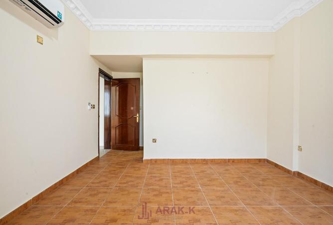 794765 - Property Image 3