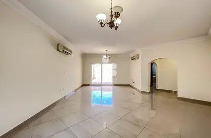 Empty Room image for: Apartment - 2 Bedrooms - 2 Bathrooms for rent in Bu Hamour Street - Abu Hamour - Doha, Image 1