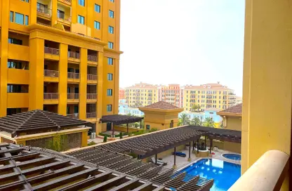 Apartment - 1 Bedroom - 2 Bathrooms for rent in Tuscan Tower - Porto Arabia - The Pearl Island - Doha