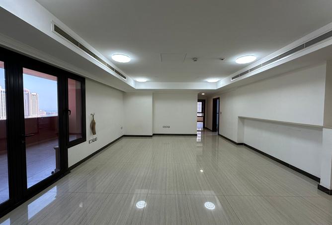 938086 - Property Image 2
