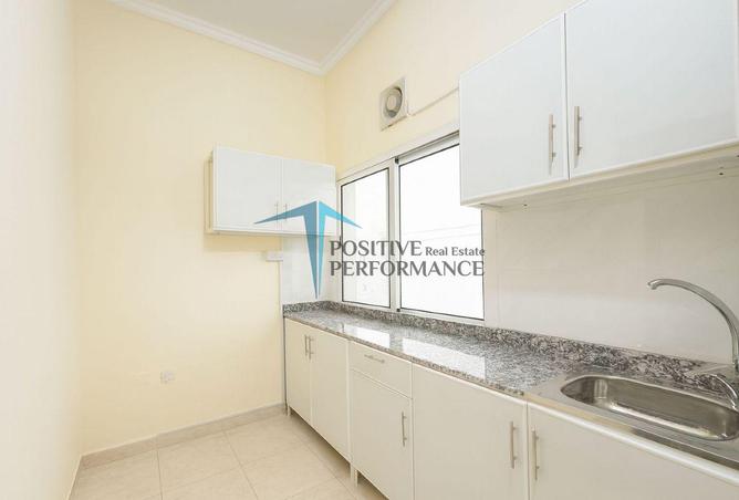 970414 - Property Image 3