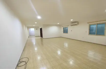 Apartment - 3 Bedrooms - 4 Bathrooms for rent in Al Waab - Doha