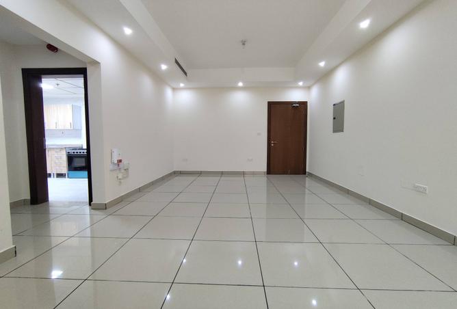 976309 - Property Image 2