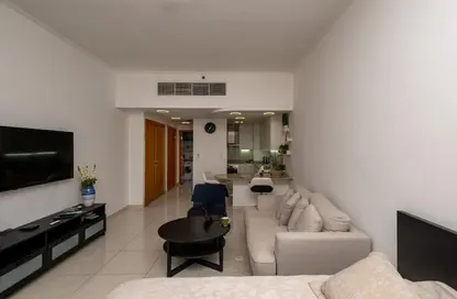 Apartment - Studio - 1 Bathroom for rent in Viva West - Viva Bahriyah - The Pearl Island - Doha