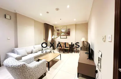 Apartment - 1 Bedroom - 2 Bathrooms for rent in Salaja Street - Doha Al Jadeed - Doha