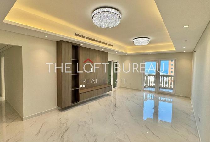 984283 - Property Image 2