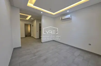 Apartment - 2 Bedrooms - 3 Bathrooms for rent in Al Nasr Street - Al Nasr - Doha Apartment - 2 Bedrooms - 3 Bathrooms for rent in Al Nasr Street - Al Nasr - Doha