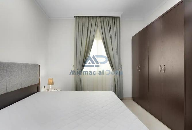 946577 - Property Image 3