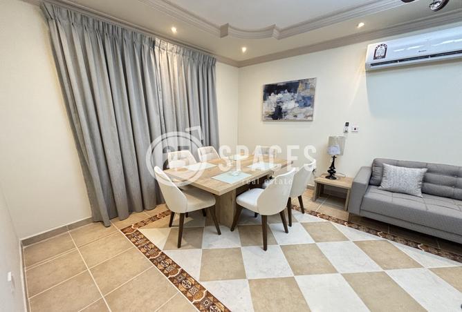 988793 - Property Image 3