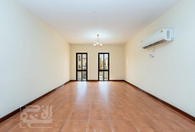 1000540 - Property Image 2